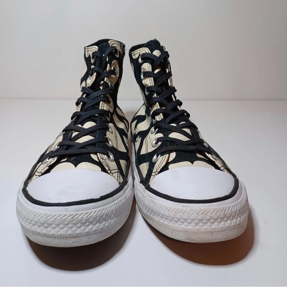 Converse Twisted Hearts Chucks Sz Women 11 Black/White 567143F (226 Box 26) - Picture 5 of 9